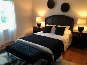 5 bedrooms, WiFi, bed sheets