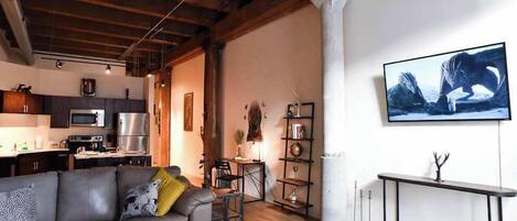 Télévision, espaces bureaux