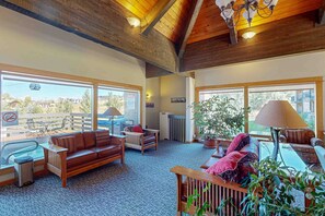Interior - Mountain-view condo with private balcony, grill, fireplace, on-site hot tub, gym (Steamboat Springs)