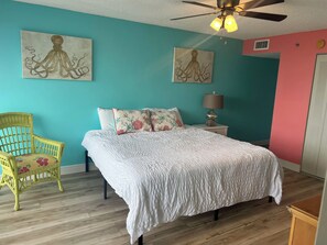 1 habitación, tabla de planchar con plancha, wifi gratis y ropa de cama 