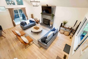 TV, fireplace, ping pong - Poconos Oasis with Game Room & Hot Tub (Pocono Summit)