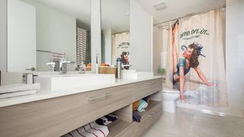 Combined shower/tub, jetted tub, bidet