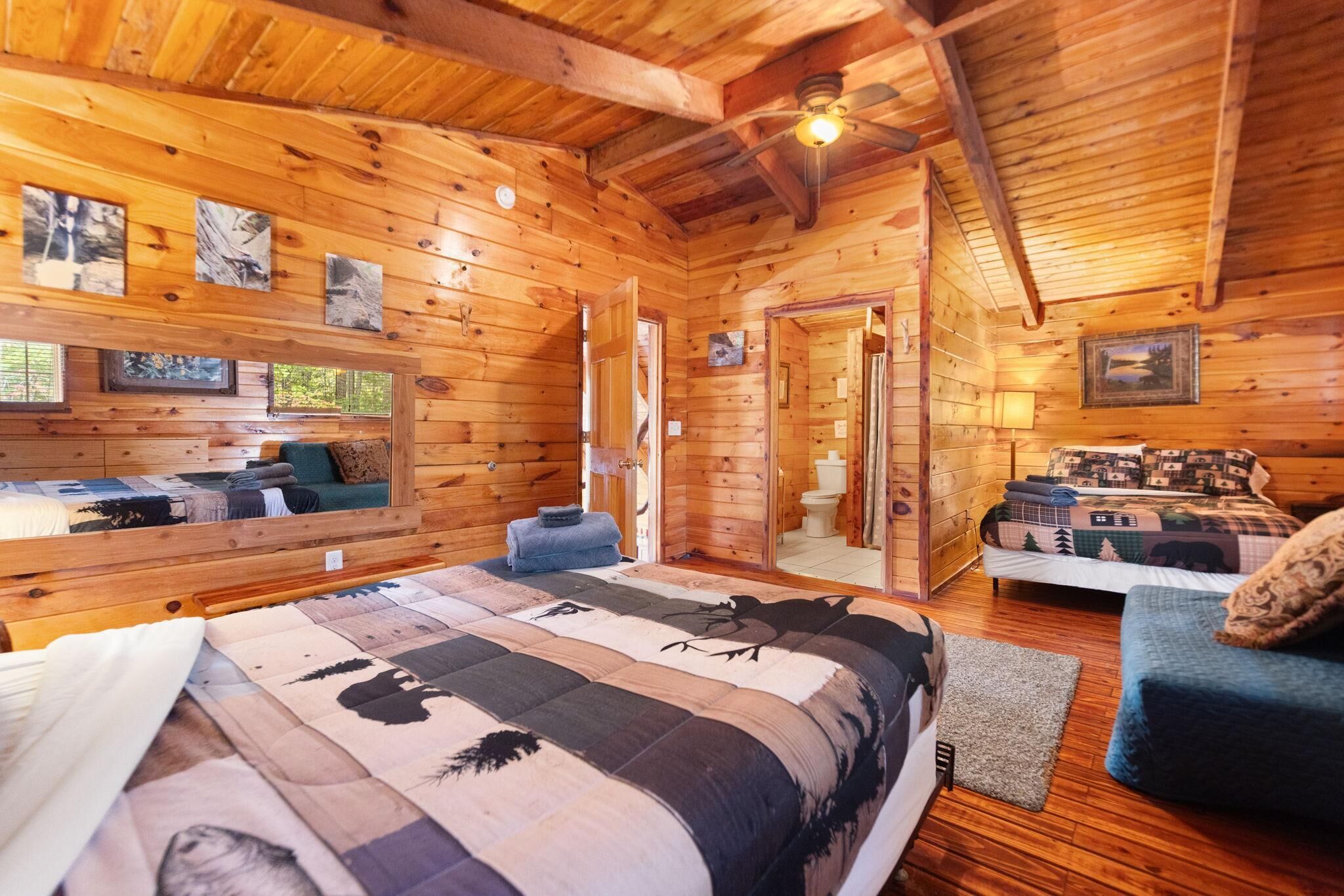 2 chambres, Wi-Fi gratuit, draps fournis