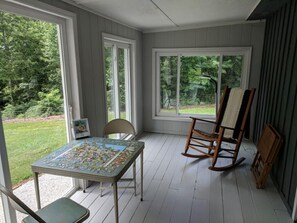 Interior - Delightful 2 bedroom cottage (Campton)
