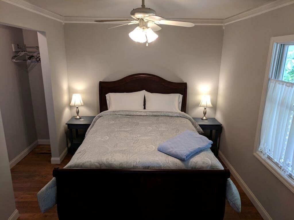 2 habitaciones, wifi gratis y ropa de cama 