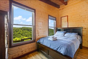 3 habitaciones, wifi gratis y ropa de cama