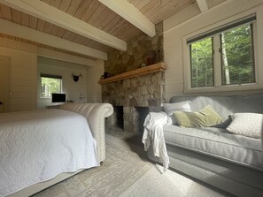 3 Schlafzimmer, Schreibtisch, Bügeleisen/Bügelbrett, kostenloses WLAN