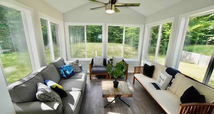 Perfect Vacation Home with Game Room Theater & Hot Tub