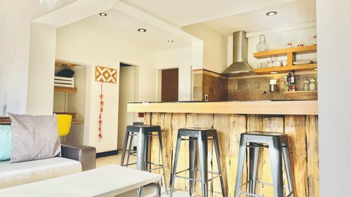 Ñireco House, discover Bariloche from Here.