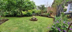 Exterior - Dovecote House Bed and Breakfast (Auckland)