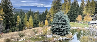 HEAVENLY 😇RV SITE in Lakesidewith a $1 MILLION VIEW of Flathead Lake! , Montana