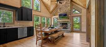 Stunning cabin nestled in the foothills of the Smoky Mountains