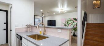 Art Deco 3 BR Near Fort Bliss
