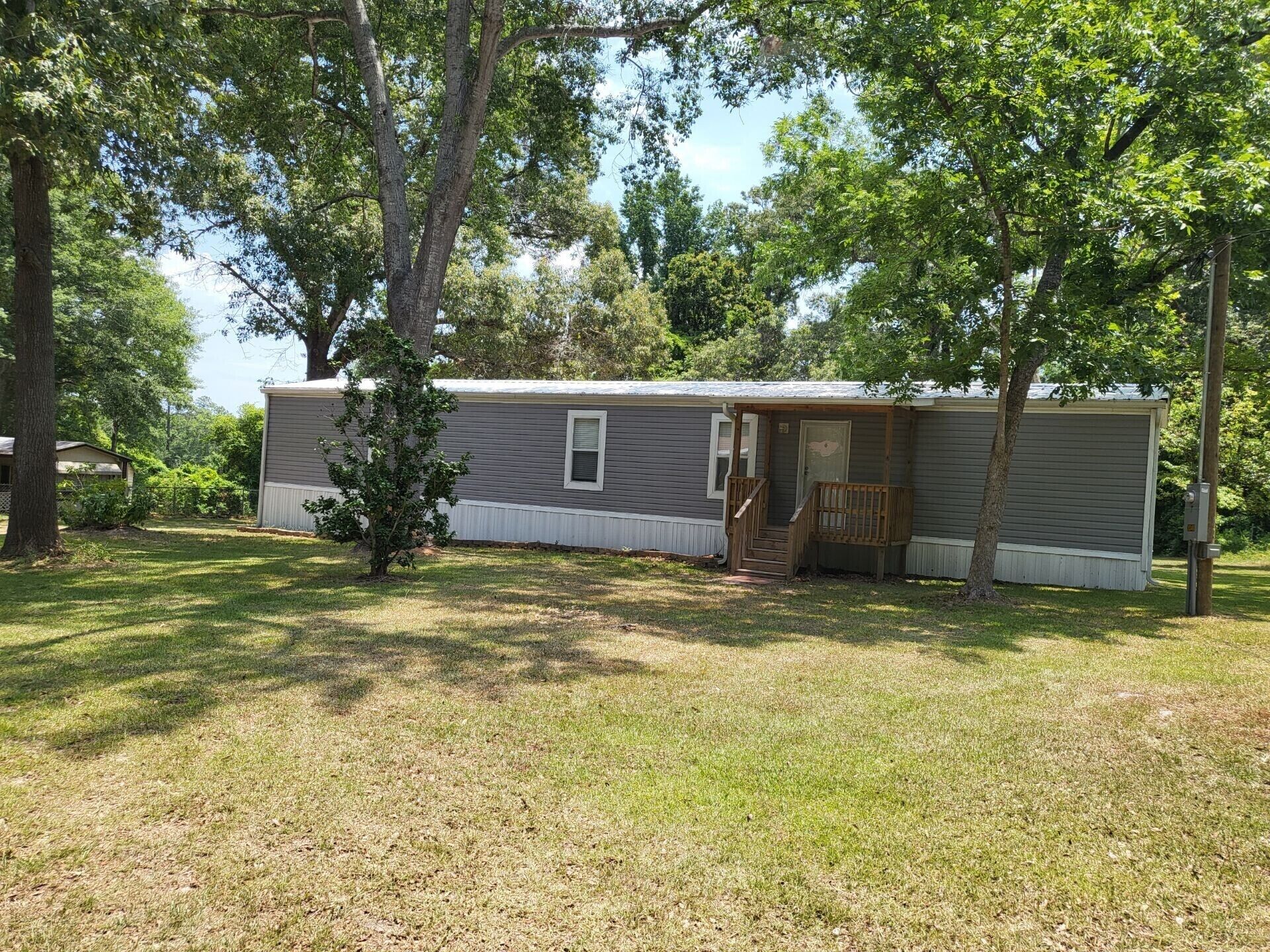 Fisherman's Retreat with Patio at Lake Sam Rayburn