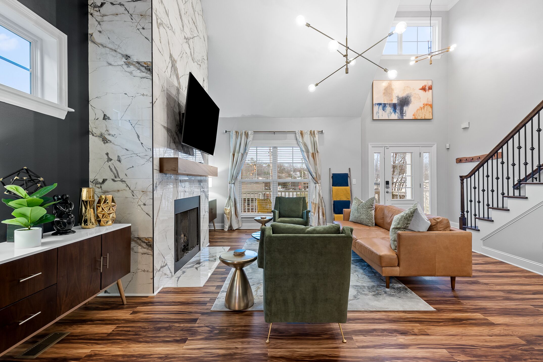 Smart TV, fireplace, video games, offices