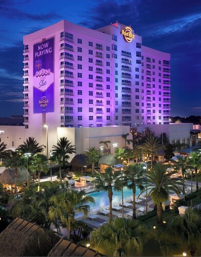 5 Bedroom + Heated Pool & Game Room