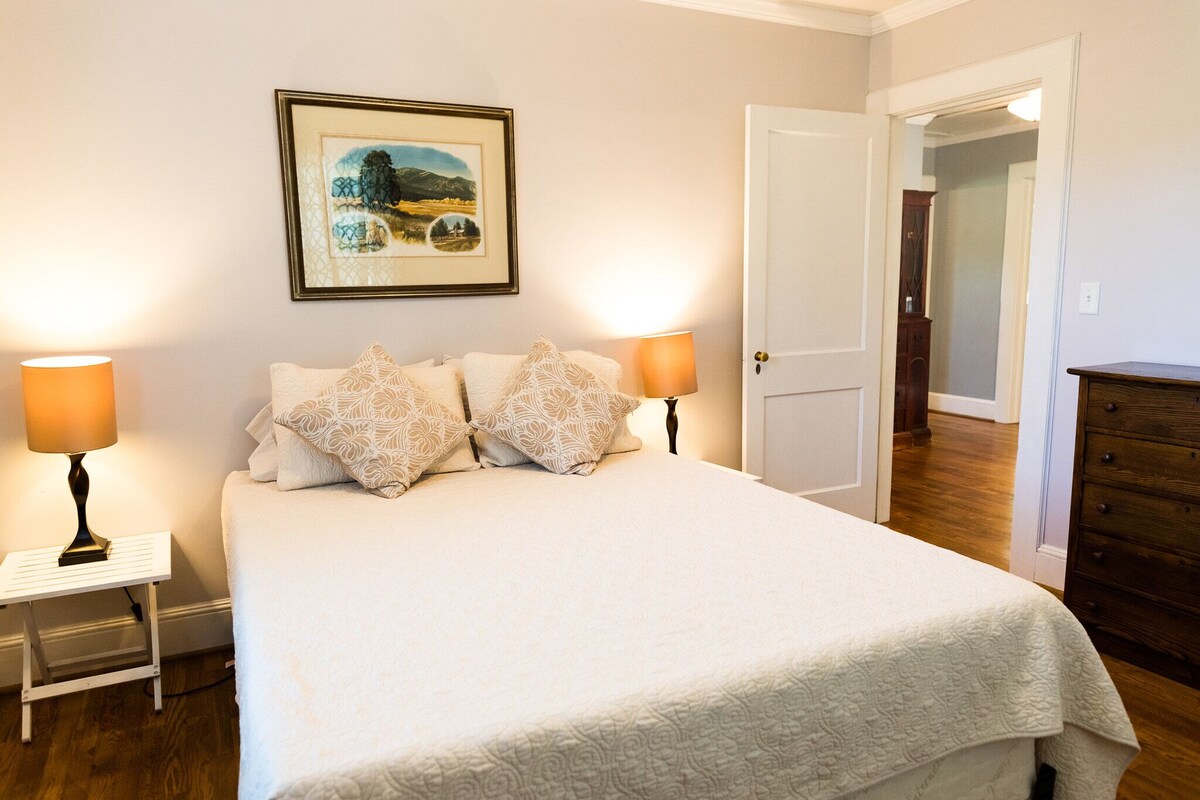 Photo 10 of Quiet home on the Swamp Rabbit Trail, between Furman and downtown Travelers Rest