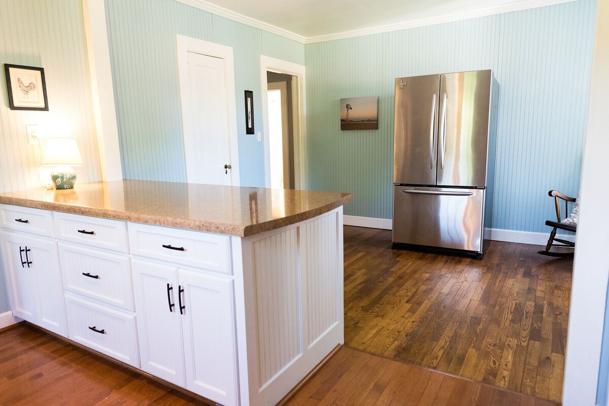 Photo 20 of Quiet home on the Swamp Rabbit Trail, between Furman and downtown Travelers Rest