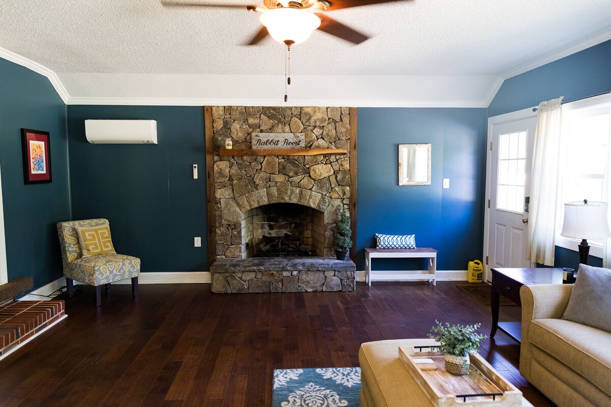 Photo 8 of Quiet home on the Swamp Rabbit Trail, between Furman and downtown Travelers Rest