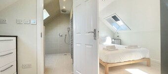 Clyde Villa Apartment