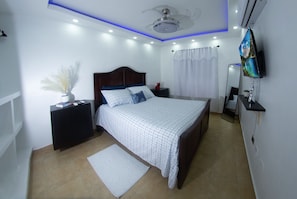 3 bedrooms, free WiFi, bed sheets
