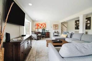 TV connectée, cheminée