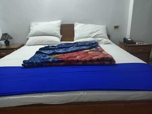 Business Room, 1 Double Bed | Free WiFi