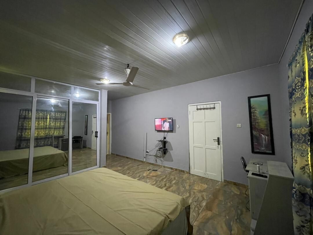 5 Schlafzimmer, WLAN