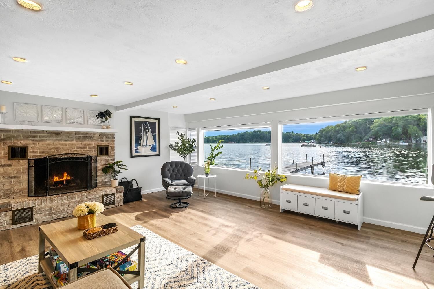 Lake front cottage with private beach and docks!
