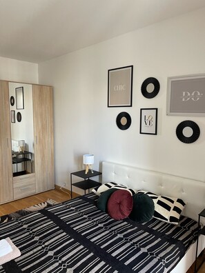 4 chambres, fer et planche à repasser, Wi-Fi gratuit
