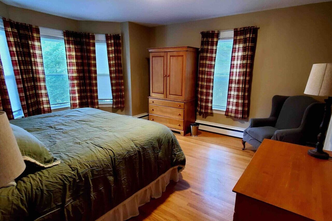 4 habitaciones, wifi gratis y ropa de cama 