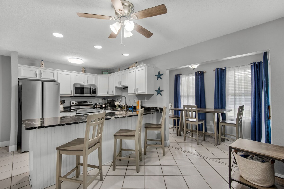 Photo 14 of Destin Beach Please! • Cozy Family Condo • Pet Friendly • 3 Pools & PickleBall