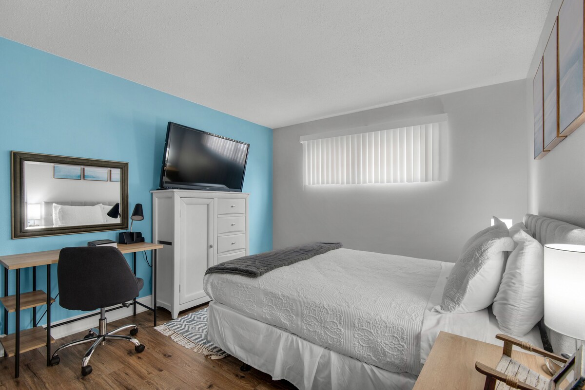 Photo 20 of Destin Beach Please! • Cozy Family Condo • Pet Friendly • 3 Pools & PickleBall