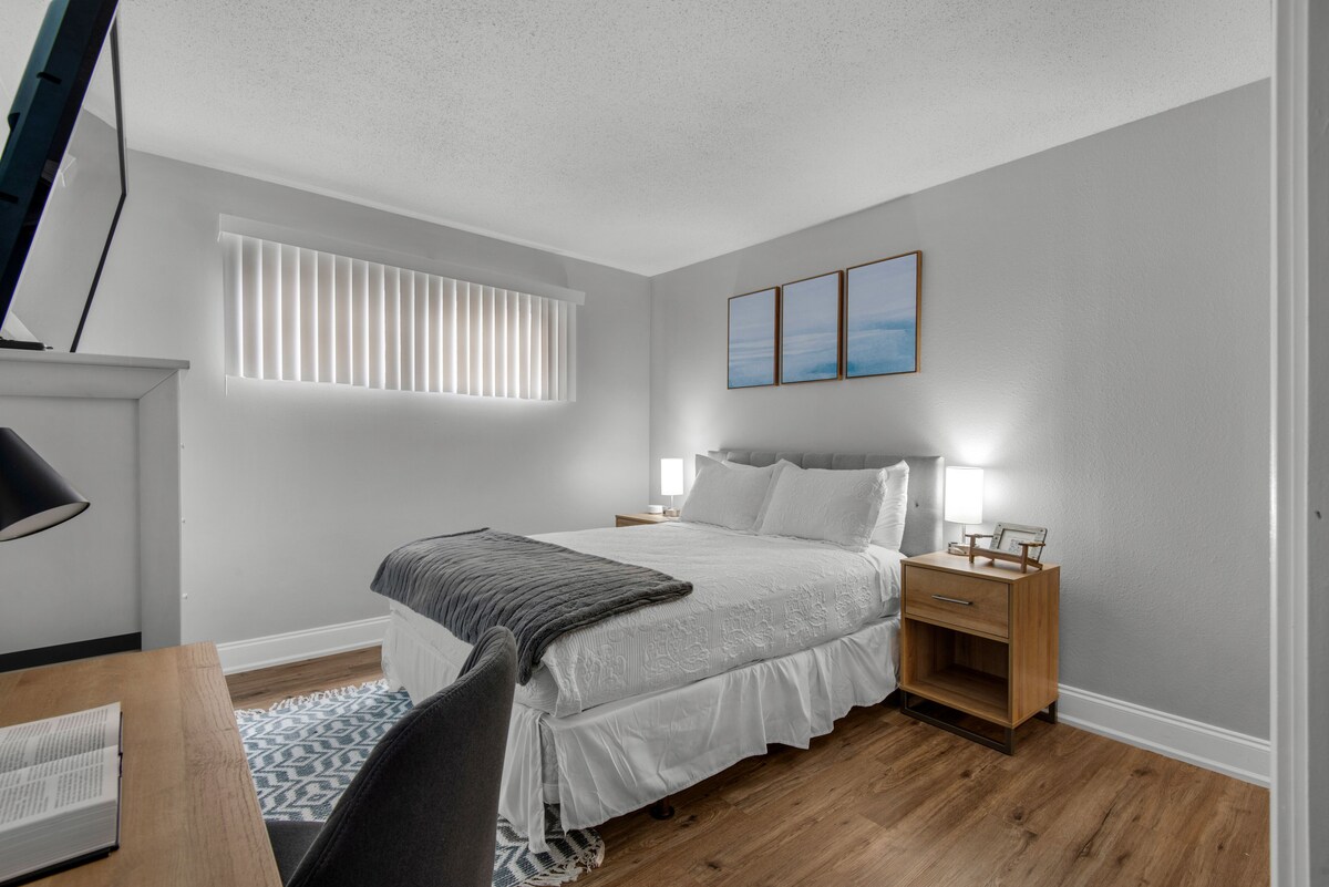 Photo 18 of Destin Beach Please! • Cozy Family Condo • Pet Friendly • 3 Pools & PickleBall