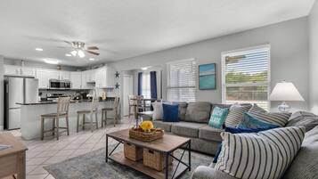 Smart TV, video games