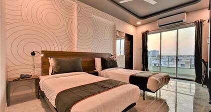 Manomay