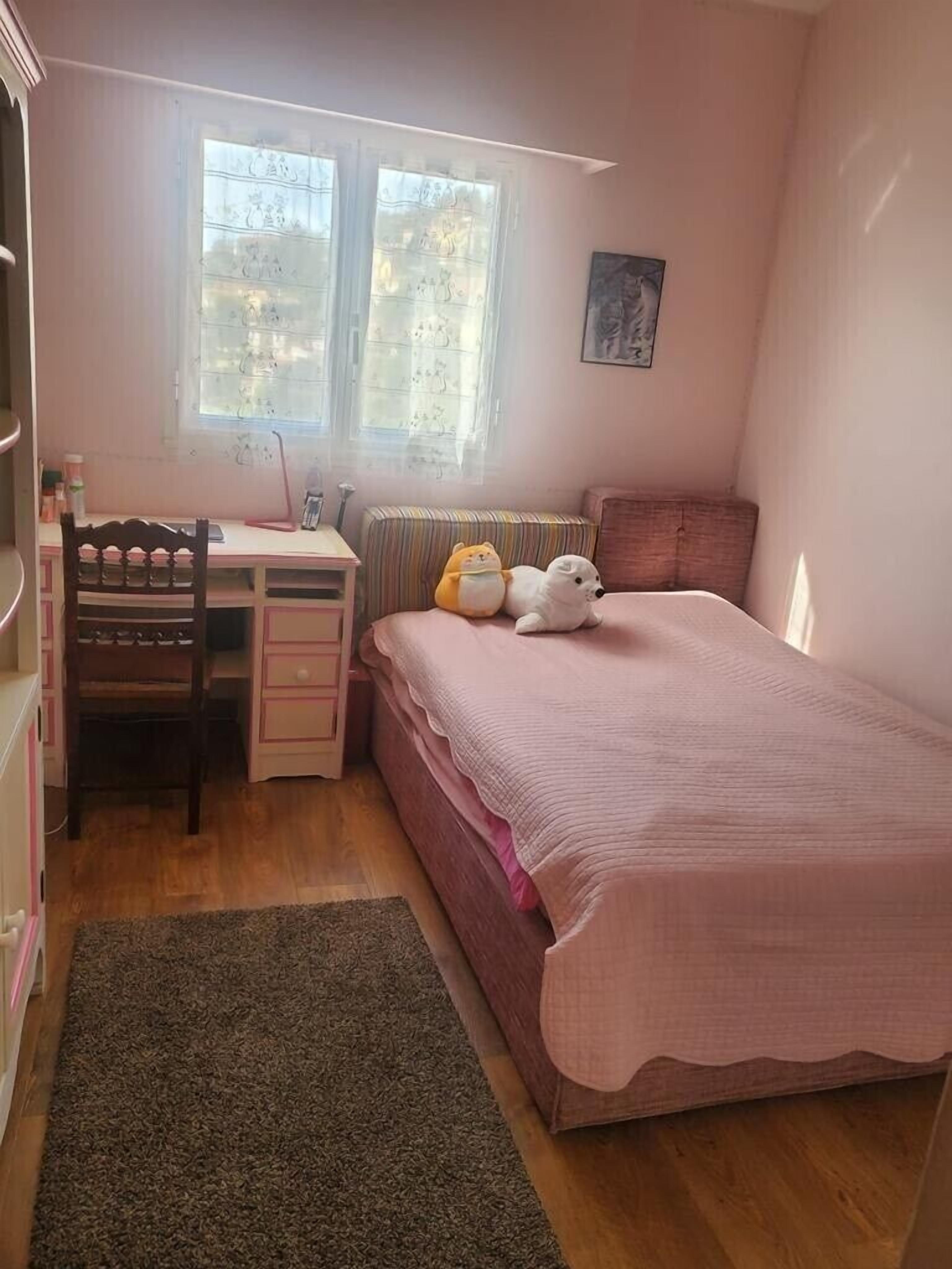 3 slaapkamers, een kluis op de kamer, een bureau, gratis wifi