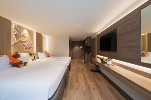 Triple Bed with Shower