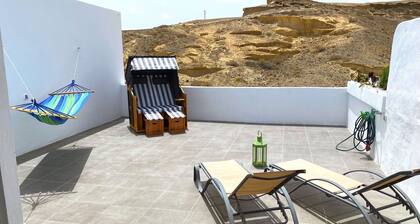 Close to the sea & nature. 60 sqm apartment + 60 sqm roof terrace.