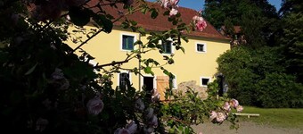 Idyllisch Gelegenes Ferienhaus mit Garten auf Reiterhof