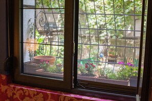 Studio | Kostenloses WLAN, Bettwäsche