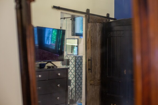 Free WiFi, bed sheets - Stunning Studio Apartment in Beograd, Serbia (Belgrade)