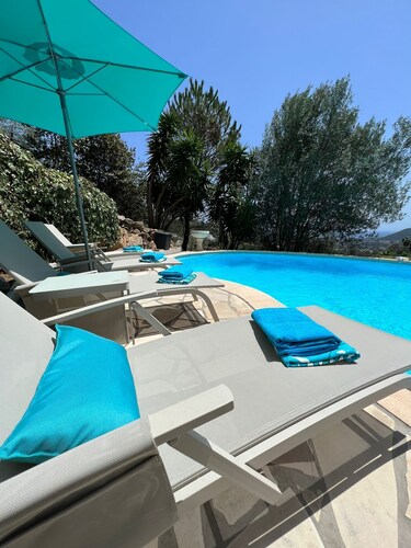Fantastic villa in the bay of Cannes, 5 minutes from the beach