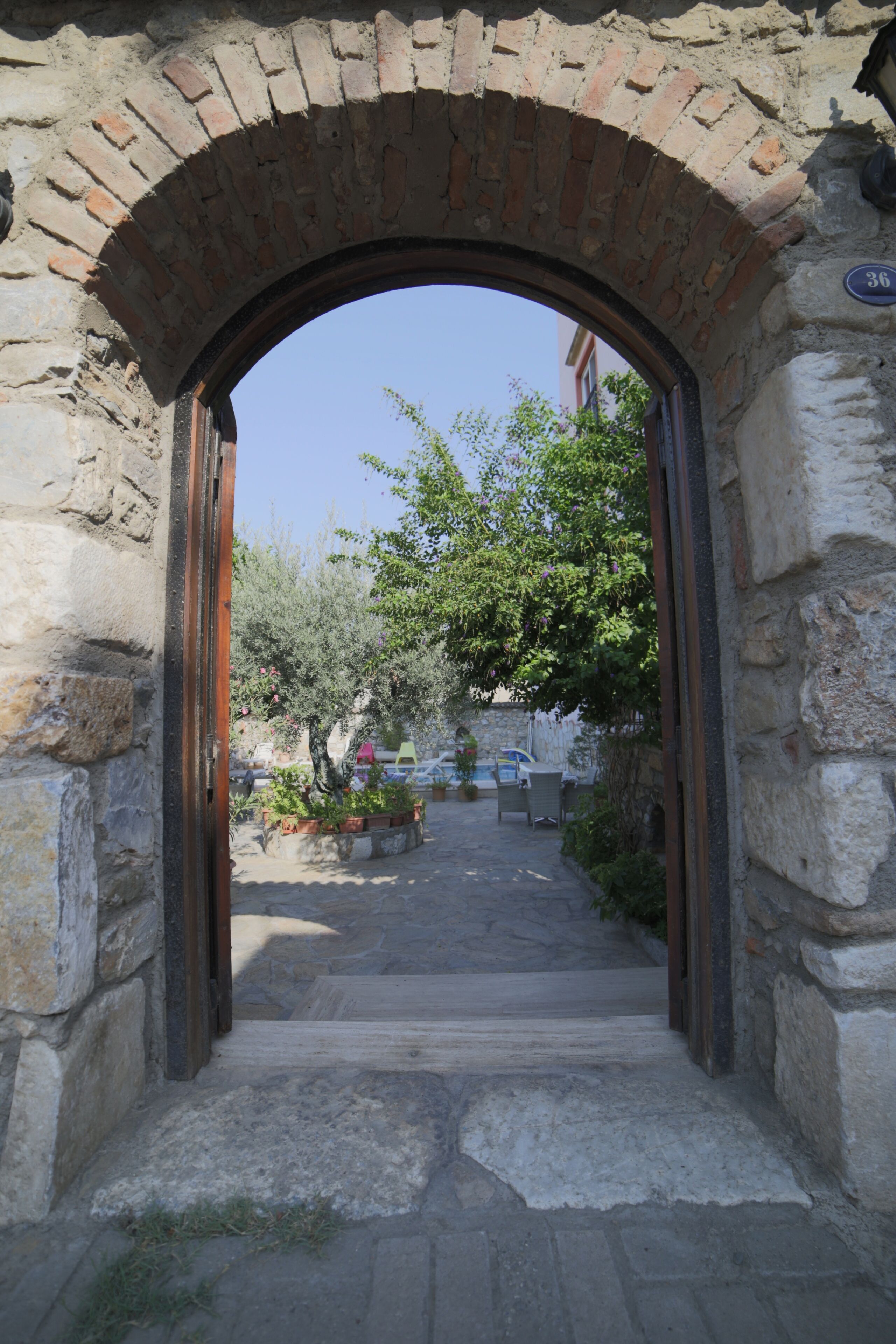 Majoituspaikan sisäänkäynti