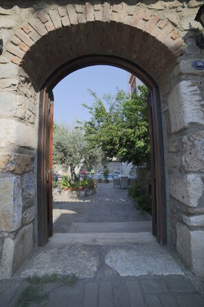 Entrée de l’hébergement