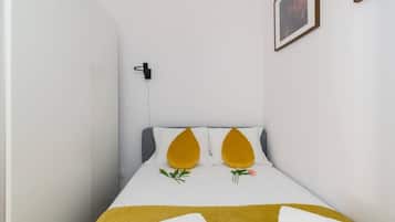 1 bedroom, iron/ironing board, WiFi, bed sheets