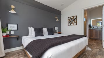 1 slaapkamer, een strijkplank/strijkijzer, gratis wifi, beddengoed