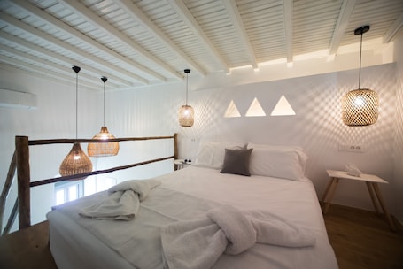 1 bedroom, WiFi, bed sheets. New Apartment in the heart of Mykonos town - 2