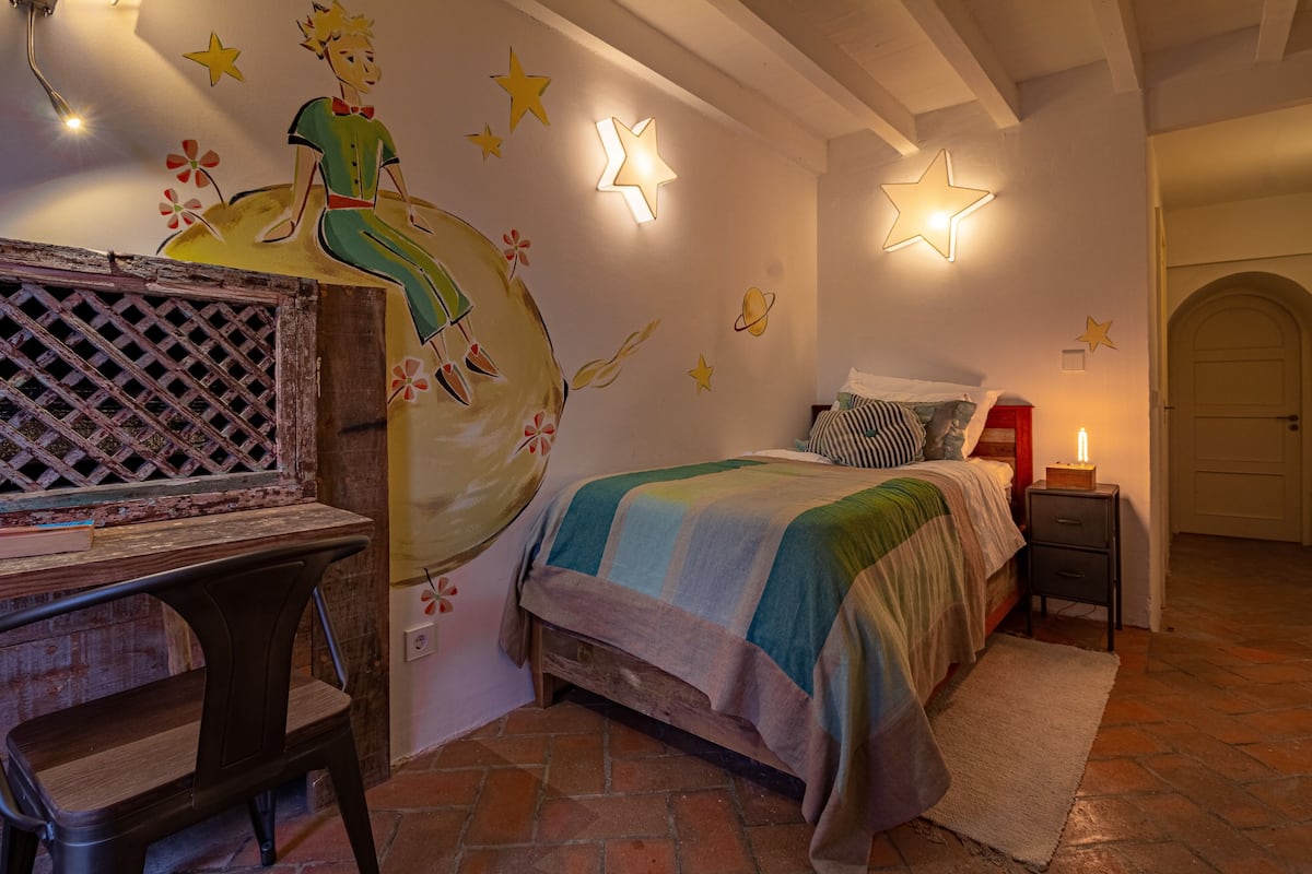 Holiday Single Suite, with Pool View and Spa, Principizinho | 1 camera, una cassaforte in camera, con stile personalizzato