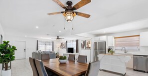 Maison (4 Bedrooms) | Intérieur